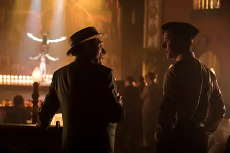Amerykańscy Bogowie - galeria zdjęć - filmweb
