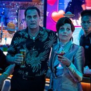 Avenue 5 - galeria zdjęć - filmweb
