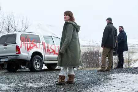 W pułapce - galeria zdjęć - filmweb
