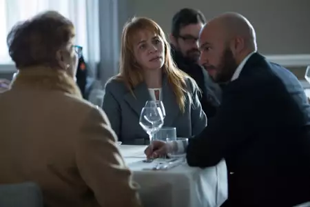 W pułapce - galeria zdjęć - filmweb