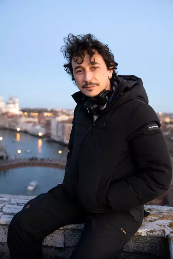 Nie zostawiaj mnie - galeria zdjęć - filmweb