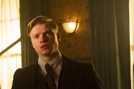 Jekyll i Hyde - galeria zdjęć - filmweb