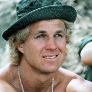 Uncommon Valor (I) - galeria zdjęć - filmweb