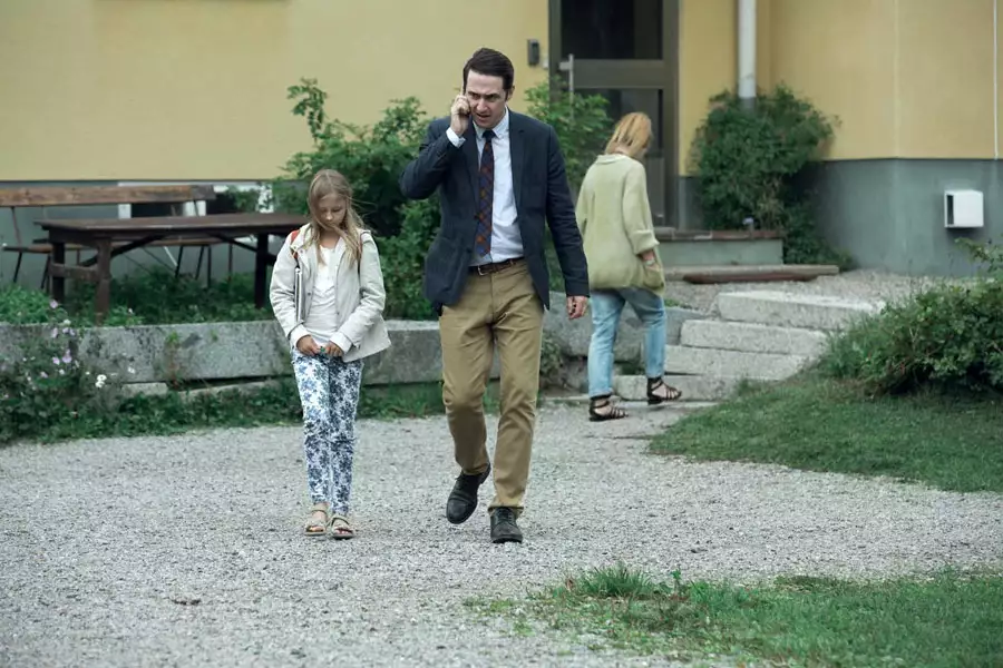 Jordskott - Las zaginionych - galeria zdjęć - filmweb