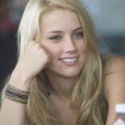 Never Back Down - galeria zdjęć - filmweb