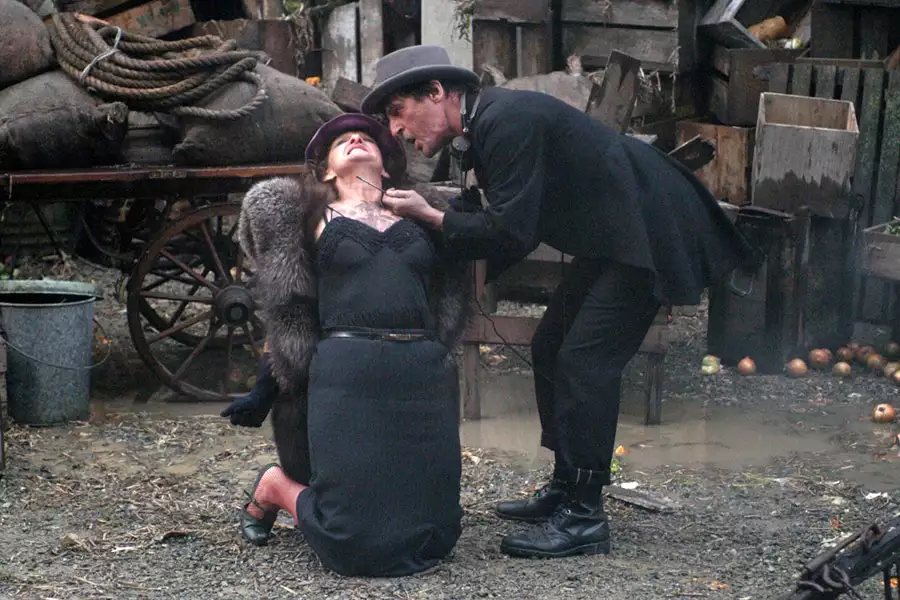 Istota doskonała - galeria zdjęć - filmweb