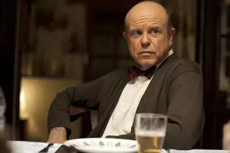 Niewidzialny Griff - galeria zdjęć - filmweb