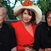 Pozłacana klatka - galeria zdjęć - filmweb