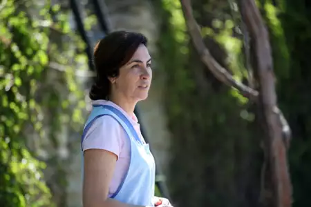 Pozłacana klatka - galeria zdjęć - filmweb