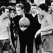Aniołowie o brudnych twarzach - galeria zdjęć - filmweb