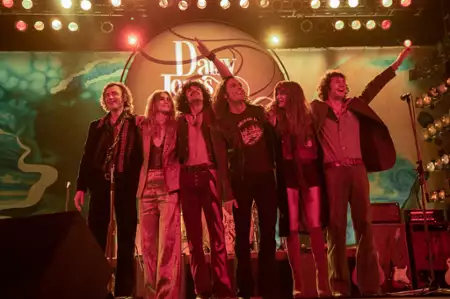 Daisy Jones and the Six - galeria zdjęć - filmweb