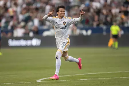 Piłka w grze: Major League Soccer - galeria zdjęć - filmweb