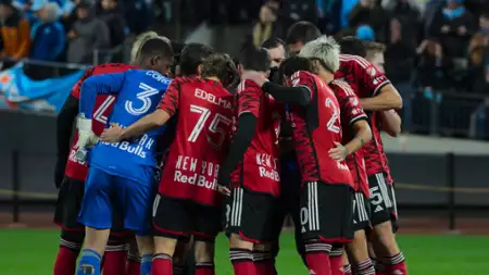 Piłka w grze: Major League Soccer - galeria zdjęć - filmweb