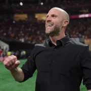 Onside: Major League Soccer - galeria zdjęć - filmweb