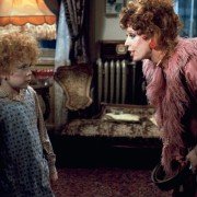 Annie - galeria zdjęć - filmweb