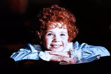 Annie - galeria zdjęć - filmweb