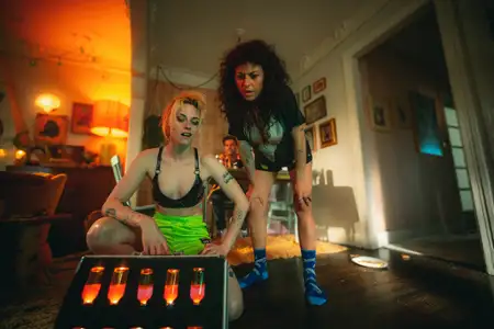 Wrong Girls - galeria zdjęć - filmweb