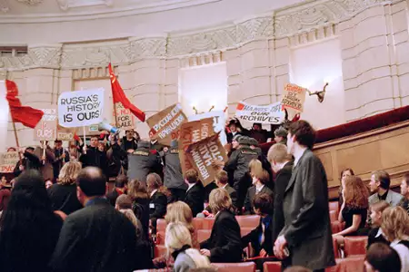 Archanioł - galeria zdjęć - filmweb