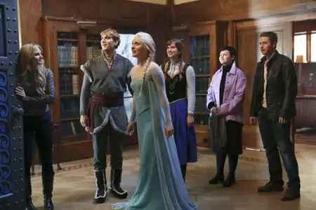 Dawno, dawno temu - galeria zdjęć - filmweb