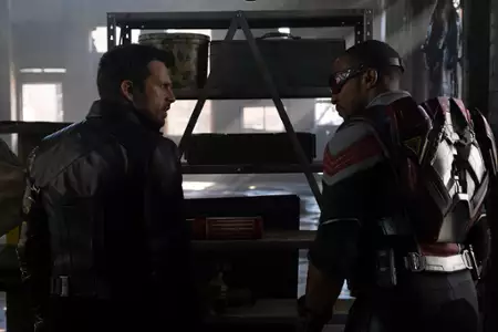 Falcon i Zimowy Żołnierz - galeria zdjęć - filmweb