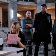 Code 404 - galeria zdjęć - filmweb