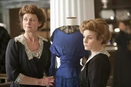 Pan Selfridge - galeria zdjęć - filmweb