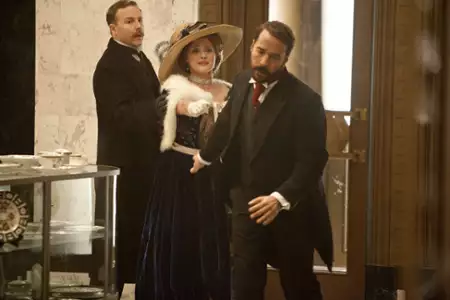 Pan Selfridge - galeria zdjęć - filmweb