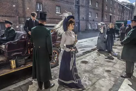 Pan Selfridge - galeria zdjęć - filmweb