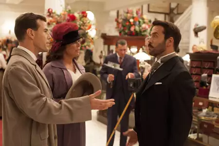 Pan Selfridge - galeria zdjęć - filmweb