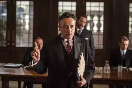 Pan Selfridge - galeria zdjęć - filmweb