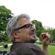 Attila Marcel - galeria zdjęć - filmweb