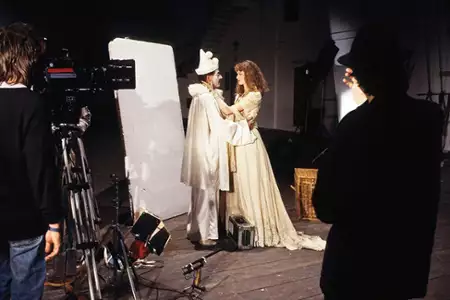 Aria - galeria zdjęć - filmweb