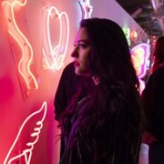 Dollface - galeria zdjęć - filmweb