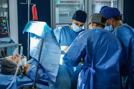 Szpital św. Anny - galeria zdjęć - filmweb