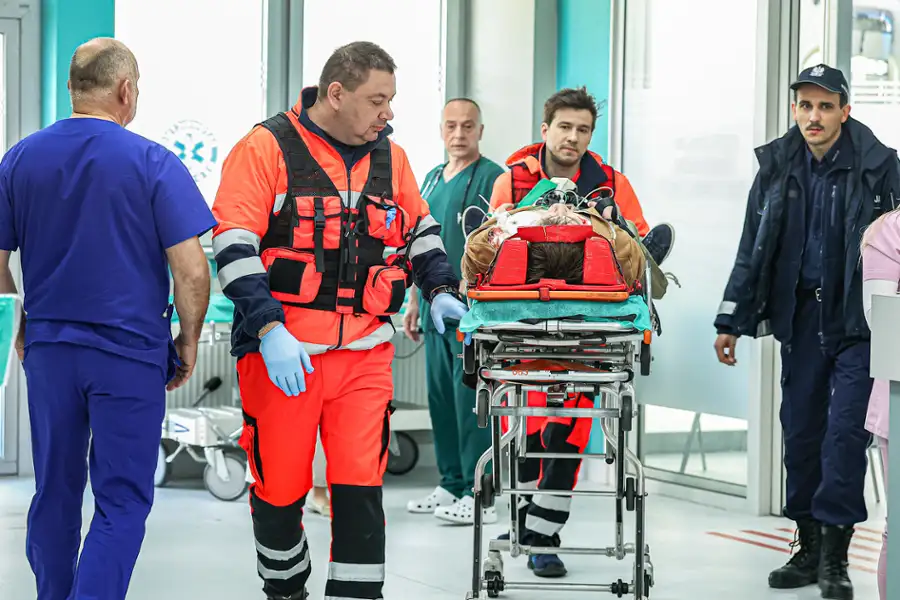 Szpital św. Anny - galeria zdjęć - filmweb