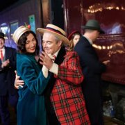 A Little Christmas Charm - galeria zdjęć - filmweb