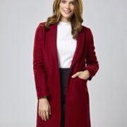A Little Christmas Charm - galeria zdjęć - filmweb