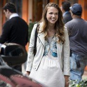 Younger - galeria zdjęć - filmweb