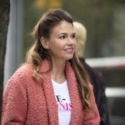 Younger - galeria zdjęć - filmweb