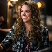 Younger - galeria zdjęć - filmweb
