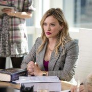 Younger - galeria zdjęć - filmweb
