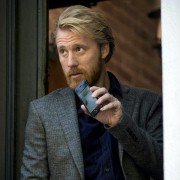 Younger - galeria zdjęć - filmweb