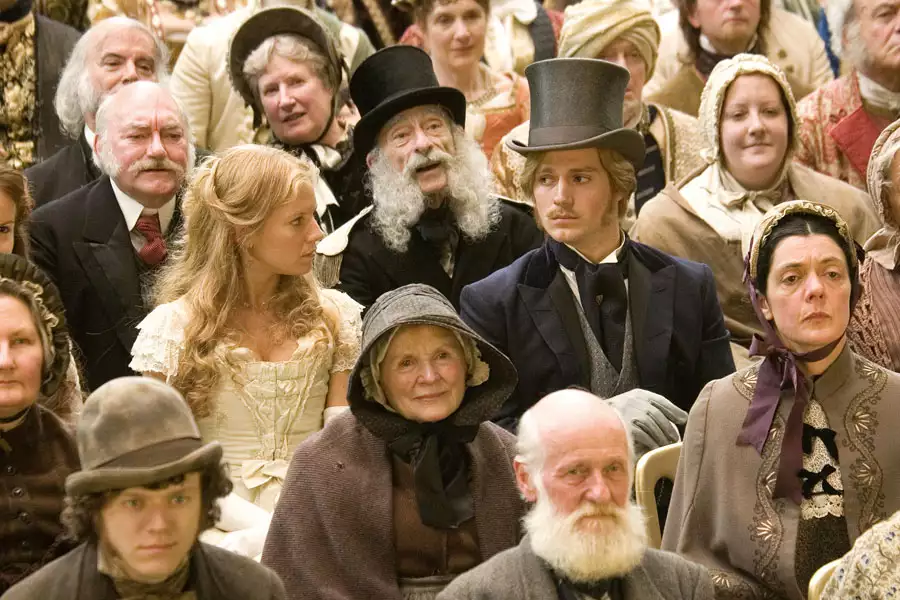 Gwiezdny pył - galeria zdjęć - filmweb