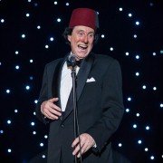 Tommy Cooper: Not Like That, Like This - galeria zdjęć - filmweb