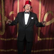 Tommy Cooper: Not Like That, Like This - galeria zdjęć - filmweb