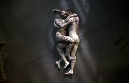 Omen - galeria zdjęć - filmweb