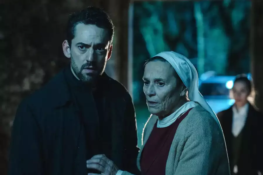 Wysłannicy - galeria zdjęć - filmweb