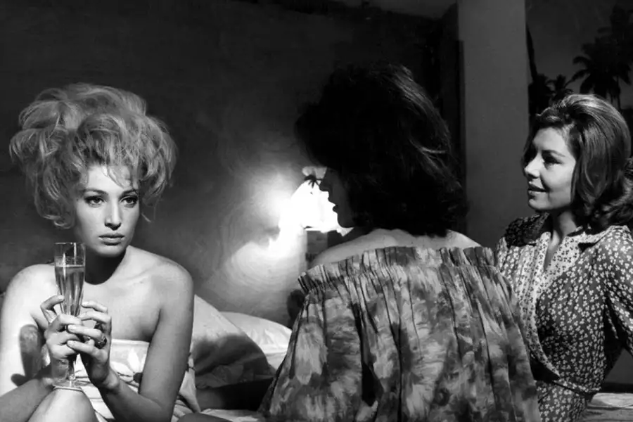 Zaćmienie - galeria zdjęć - filmweb