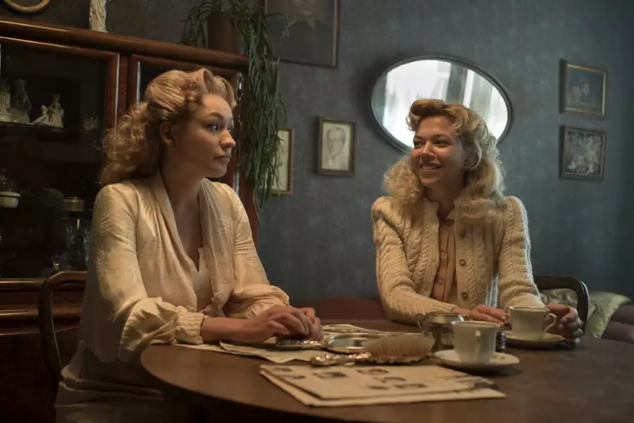 Ludzie i bogowie - galeria zdjęć - filmweb