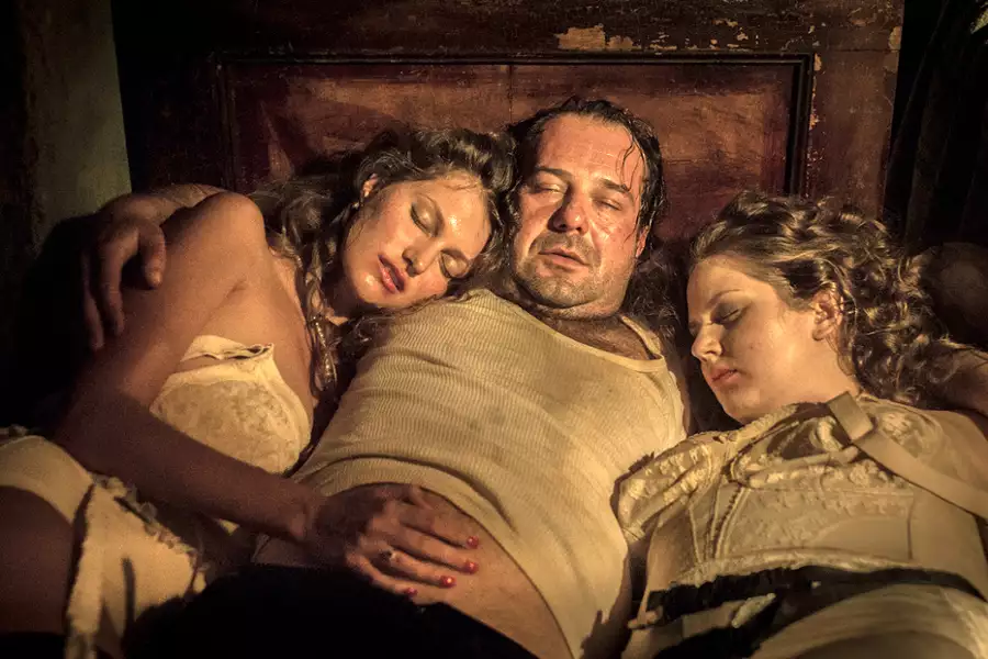 Ludzie i bogowie - galeria zdjęć - filmweb